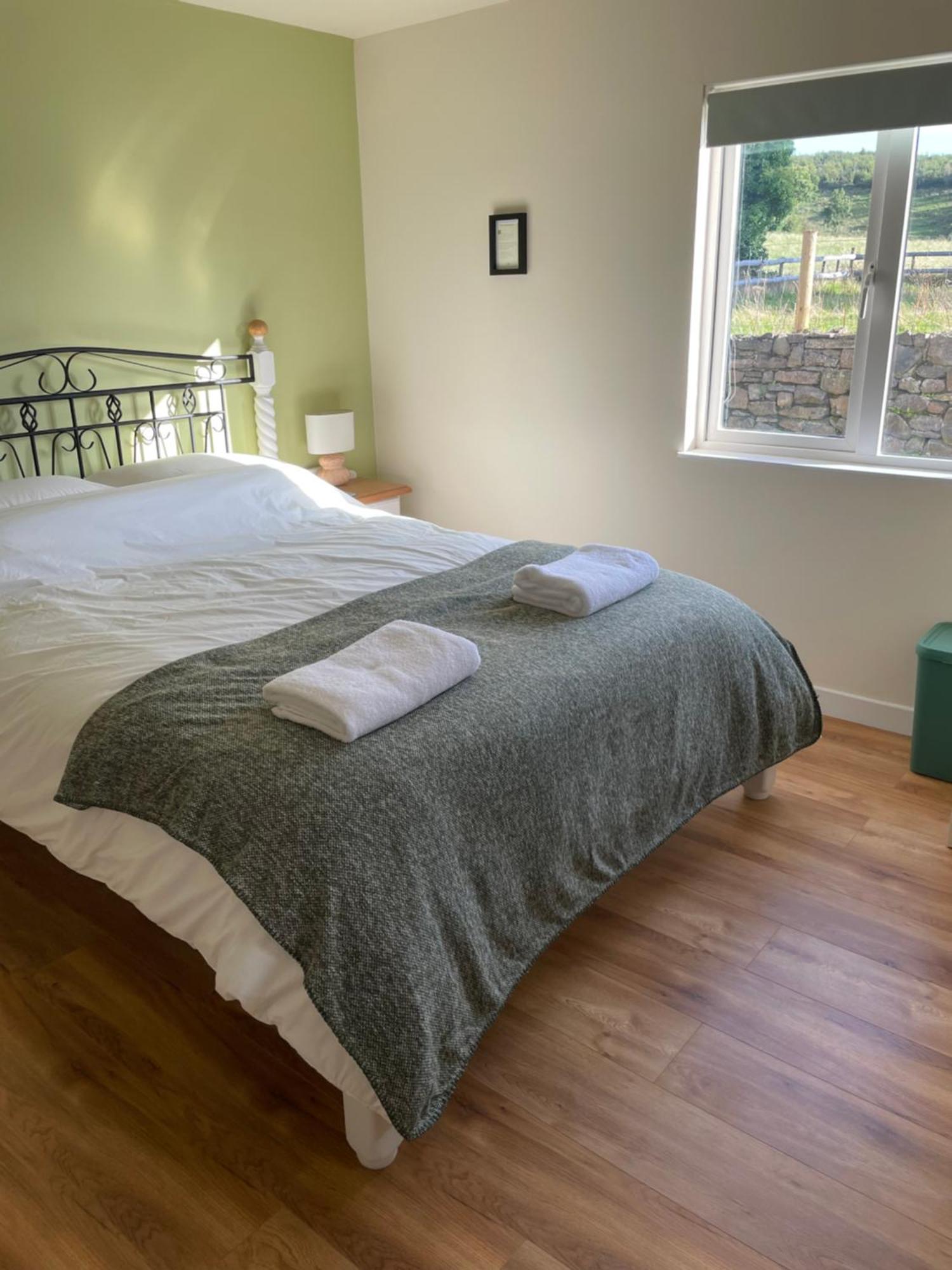 Appartement Mccaffertys à Dromahair Extérieur photo